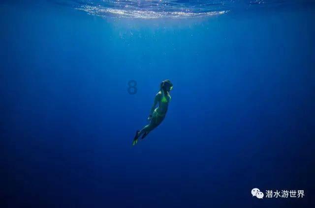 怎样能暂时戒掉《海贼王》，然后一口气看完一年的量？